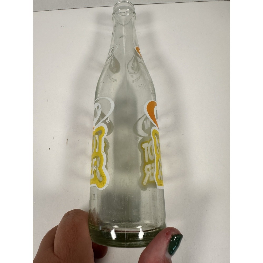 Vintage Glass A&W Root Beer Pint Bottle 16oz Soda Pop Drink 1970s - Picture 3 of 3